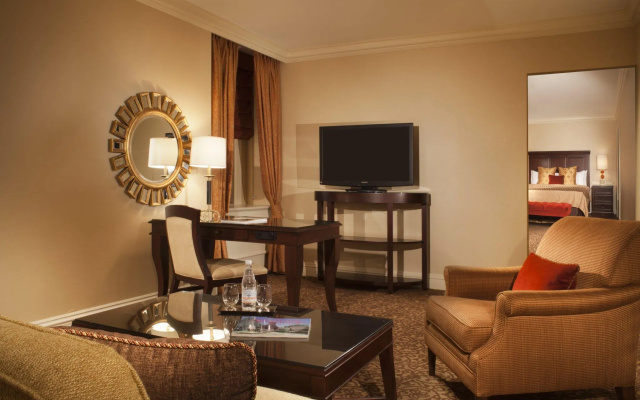 1 Bedroom Superior Double Suite