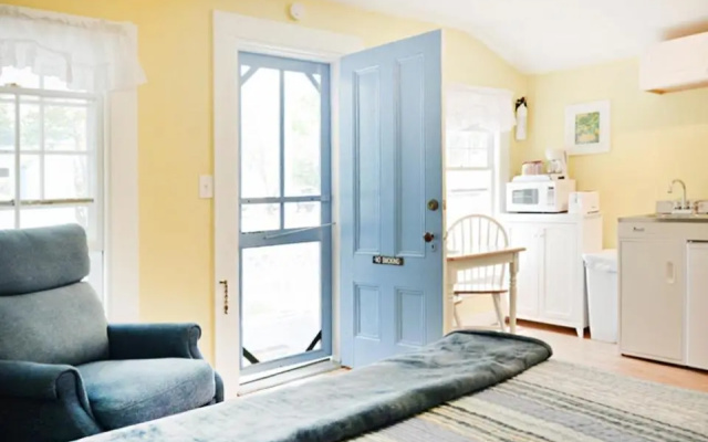 2 Bedrooms Deluxe Cottage