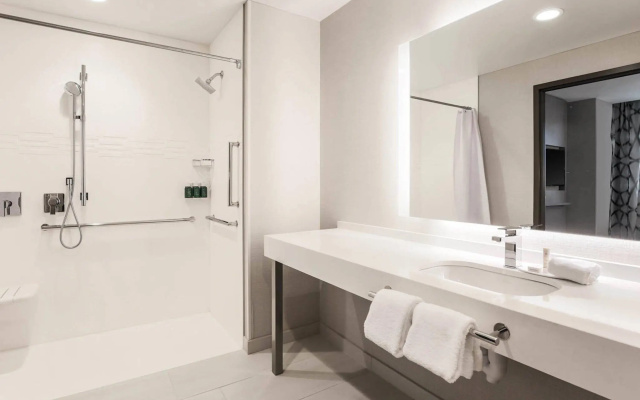 2 Bedrooms Suite