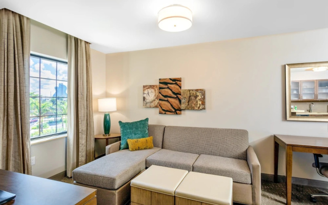 1 Bedroom Suite