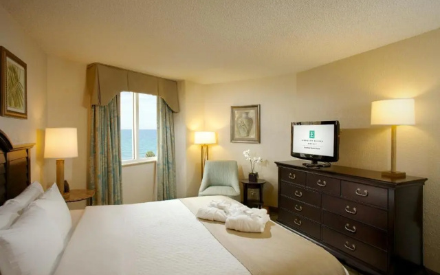 Deluxe Suite with ocean view