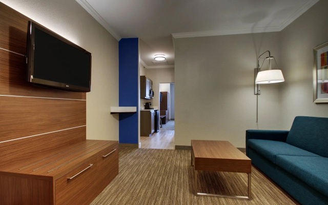 1 Bedroom Executive Double Suite