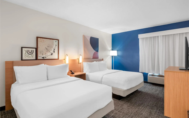 Quadruple Suite