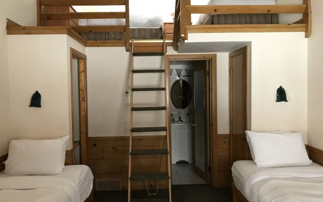 Economy room