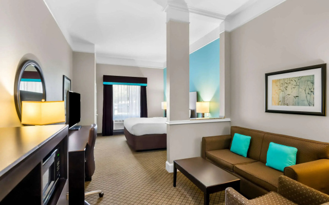 Double Suite