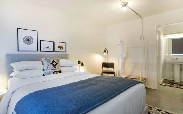 Deluxe Double Suite