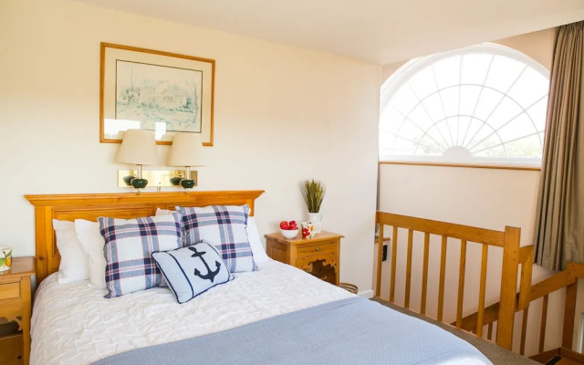1 Bedroom Standard room with balcony