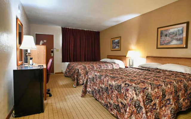 Standard Quadruple room