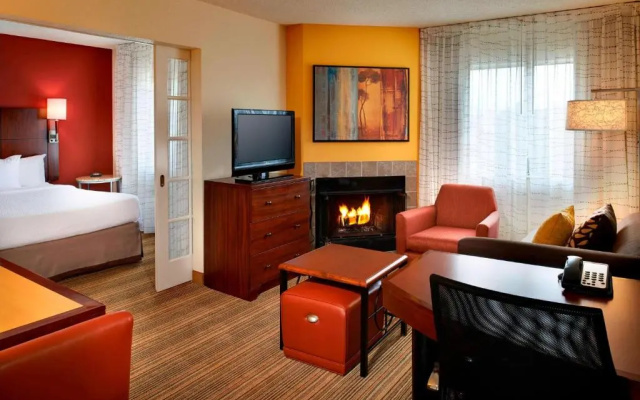 2 Bedrooms Double Suite