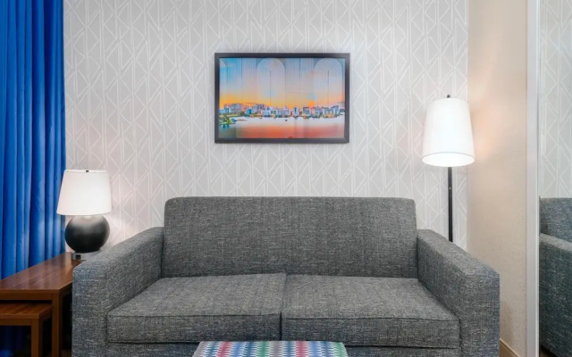 1 Bedroom Suite