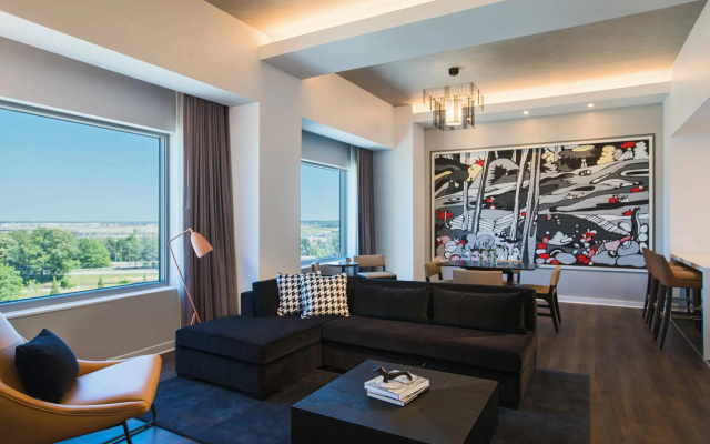 Executive Suite