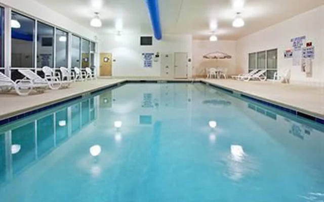 Standard Sextuple room