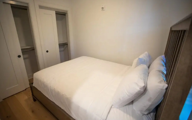 Premium Apartment