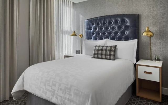 Petite room