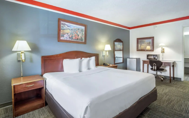 Standard Double room with balcony