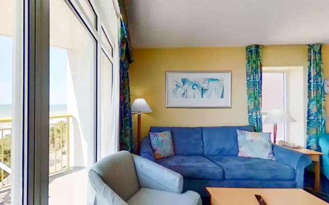 2 Bedrooms Standard room with balcony and oceanfront
