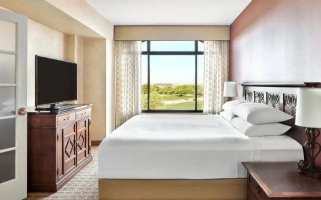 2 Bedrooms Double Suite with pool view