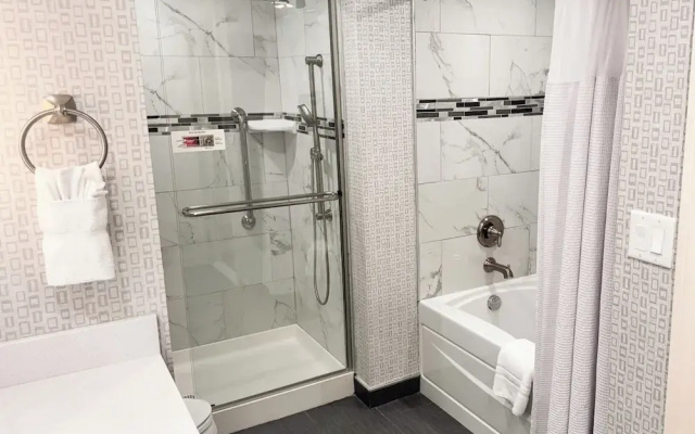 Standard Suite