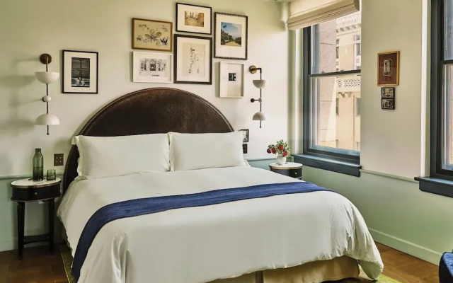 Study Double room with courtyard view