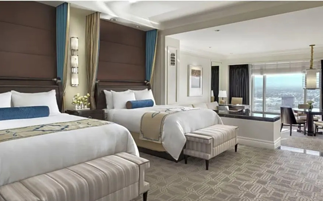 Luxury Quadruple Suite