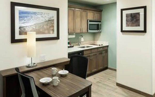 Economy room