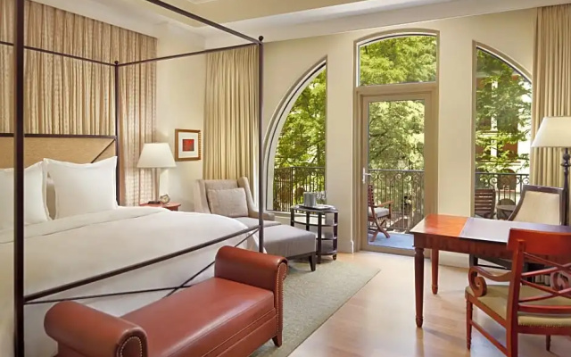 Luxury room