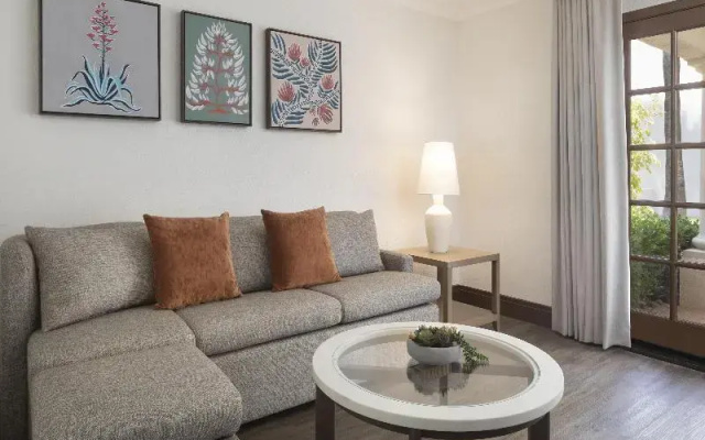 1 Bedroom Suite