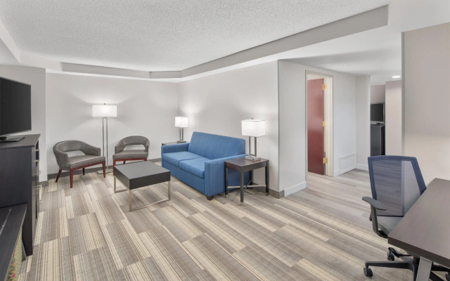 1 Bedroom Double Suite