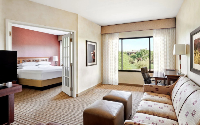 2 Bedrooms Sextuple Suite