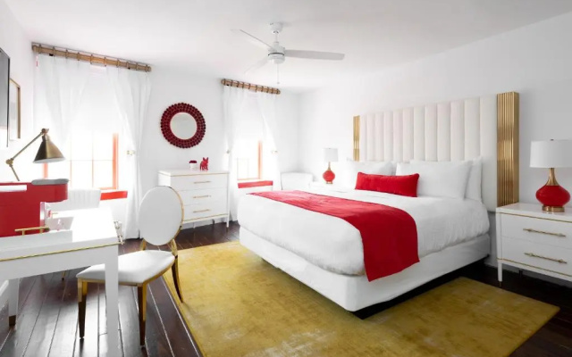 Premier room