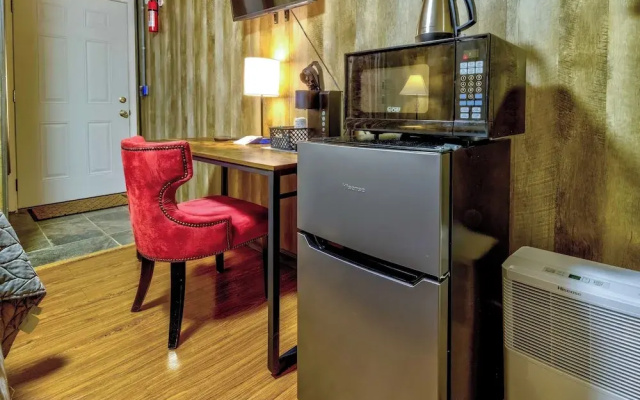 Economy room