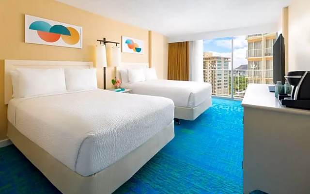 Quadruple room with partial ocean view
