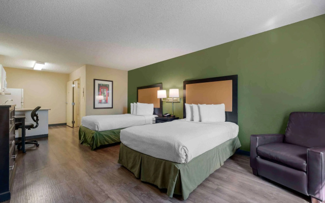 Twin Studio Suite
