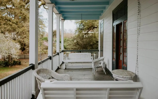 Suite with balcony