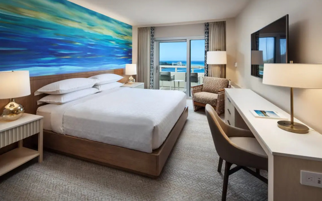 Infinity Floors 20-27 room oceanfront