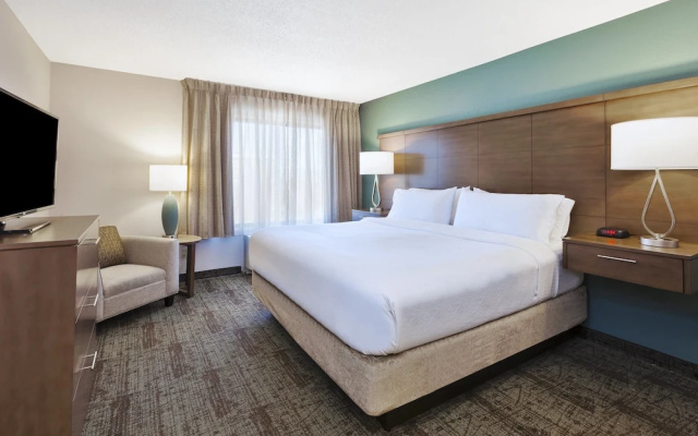 1 Bedroom Suite