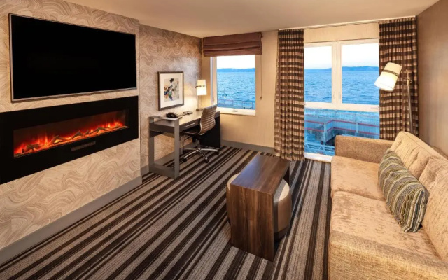 Premier Suite