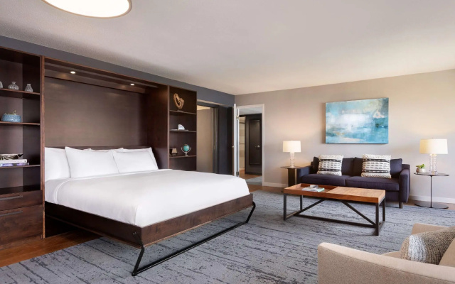 Presidential room