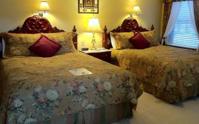 Standard Quadruple room with mountain view