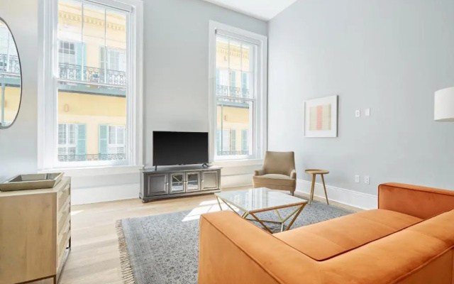 Superior Apartment