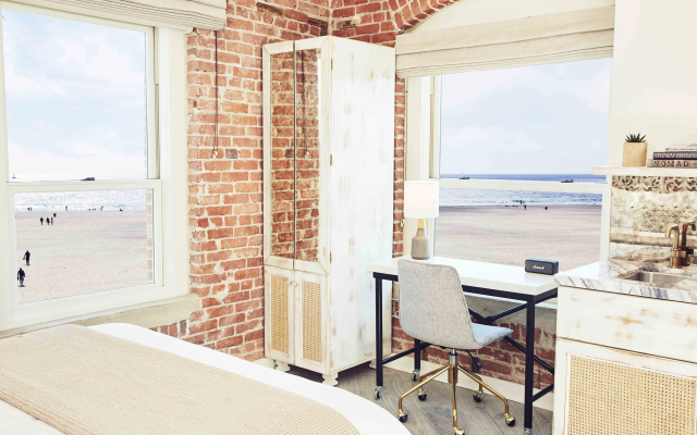 Standard room oceanfront