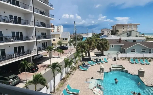 Double Studio with balcony and with view