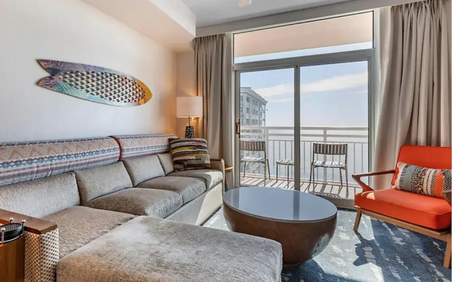3 Bedrooms Suite with ocean view