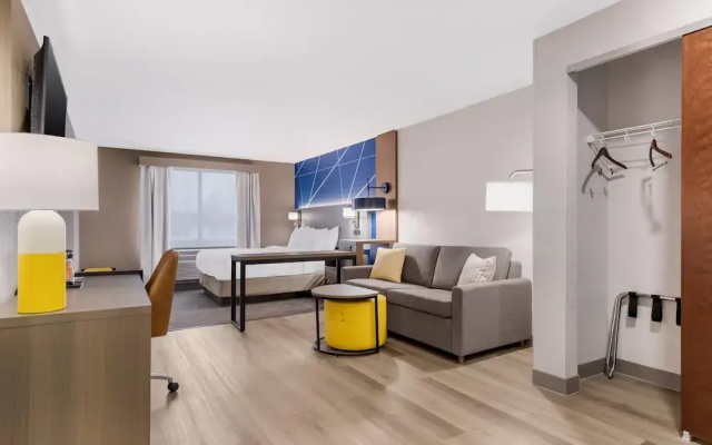 Standard Suite