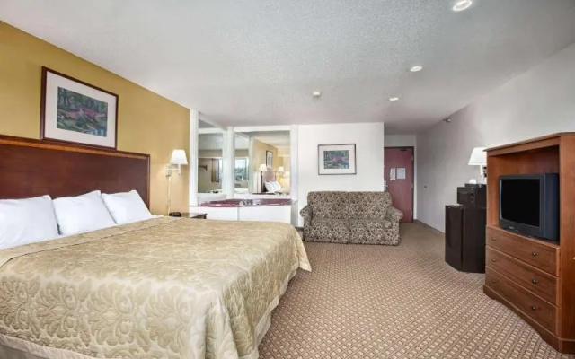 Deluxe Junior Suite