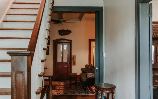 2 Bedrooms Suite