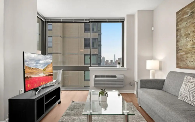 2 Bedrooms Luxury Apartment