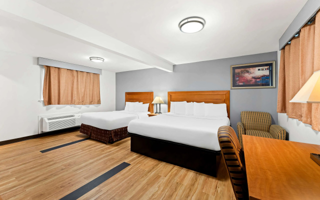 Standard Quadruple room
