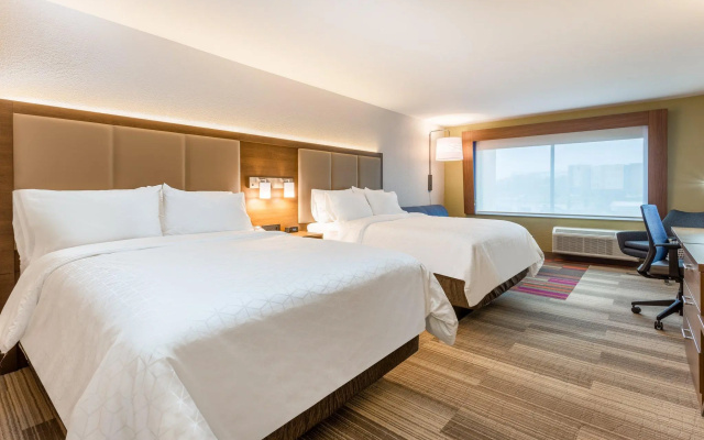 Quadruple Suite