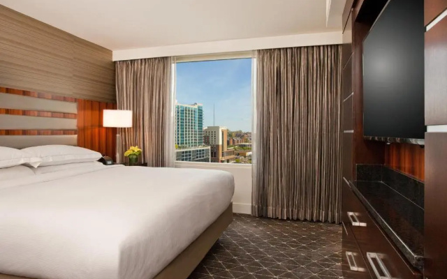 1 Bedroom Accessible Double Suite